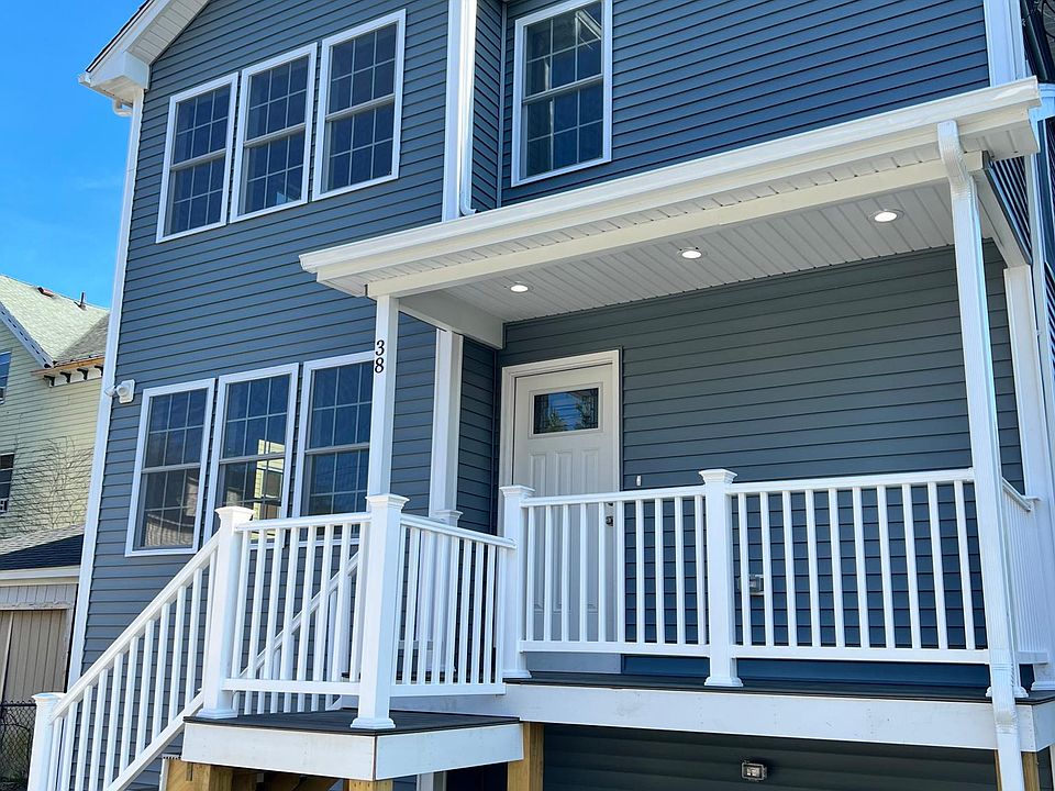 1st image of 38 Berkley St #2