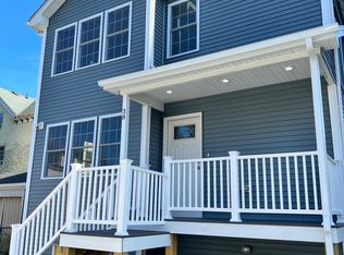 38 Berkley St #2, Providence, RI 02908