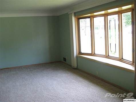 3rd image of 1429 S Shore Dr