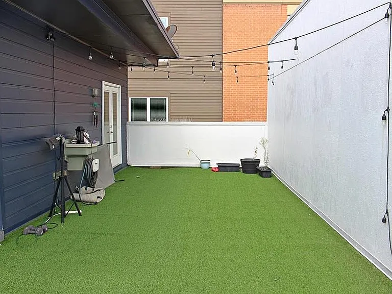 1504 Hazel St — Photo 30