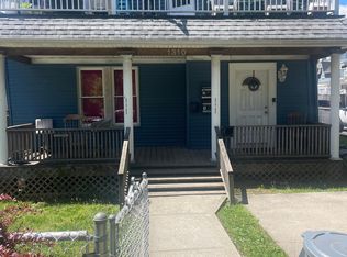 1310 Bay St, Staten Island, NY 10305
