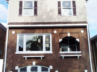 6909 Riverside Dr, Berwyn, IL 60402