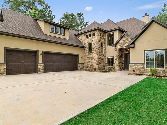 4th image of 15580 Guinevere Ln
