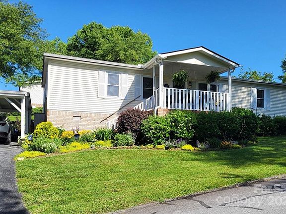2nd image of 101 Cumberland Dr