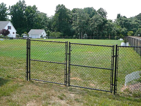 Fenced Yard