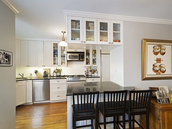 5th image of 505 E 79th St APT 7B