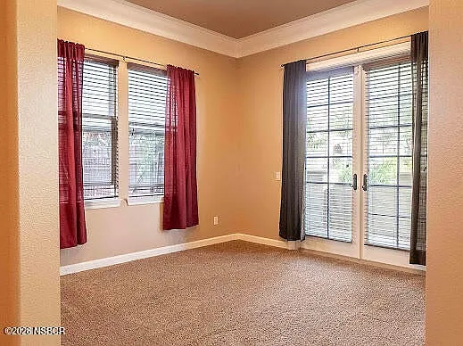 549 Palomar Cir — Photo 10