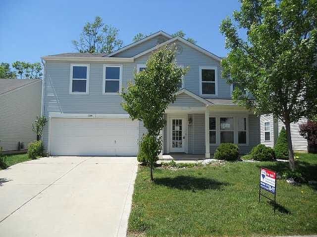 1st image of 1384 Castleford Ln
