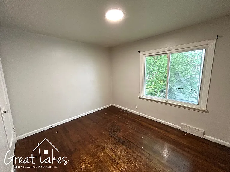 7842 Artesian St — Photo 12