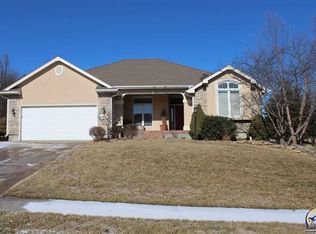 4613 SW Mulligan Dr, Topeka, KS 66610