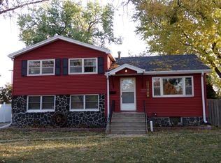 2505 Mahood Dr, Columbus, NE 68601