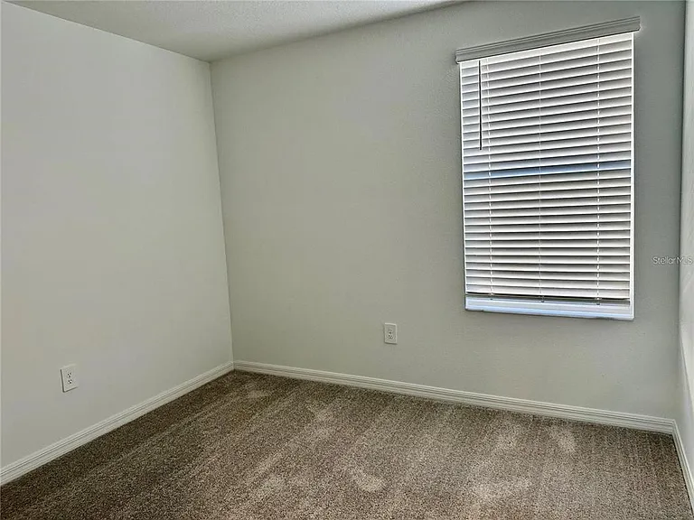 17606 Happytrails St — Photo 29