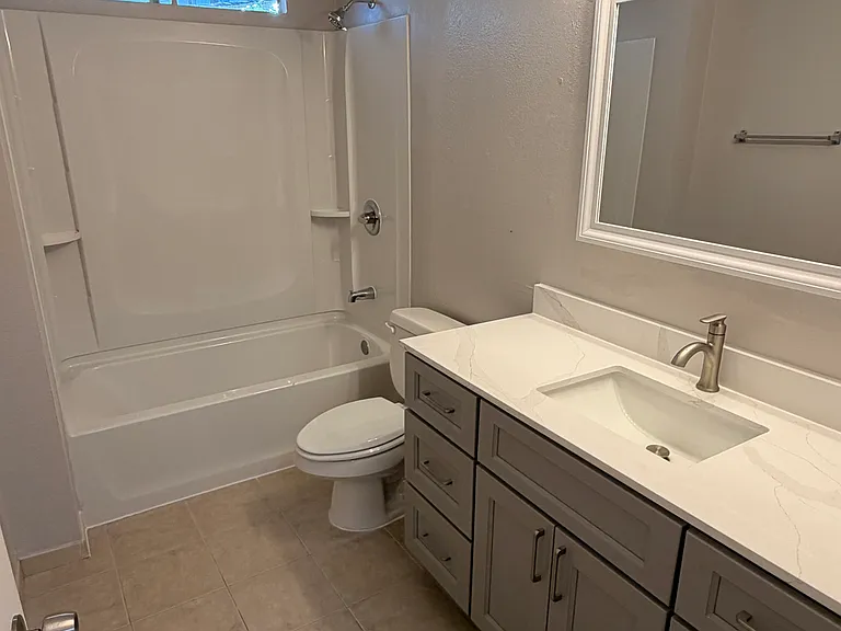 541 Pacific Ave — Photo 16
