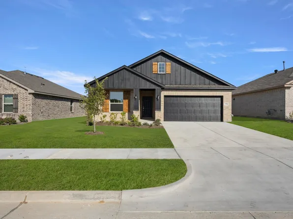 1906 Cheyenne Dr, Cleburne, TX 76033