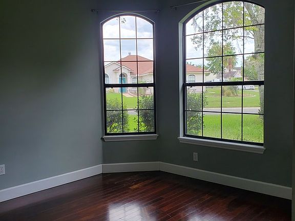 4th image of 2967 Plum Orchard Dr
