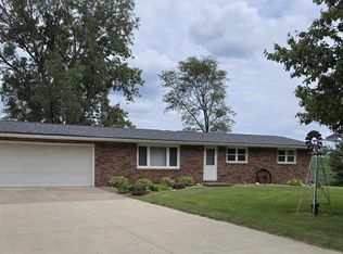 27931 172nd Ave, Long Grove, IA 52756