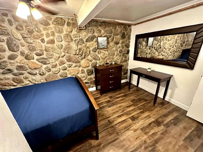 2114 W Colorado Ave #2 — Photo 10