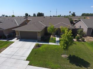 5226 E Garrett Ave, Fresno, CA 93725