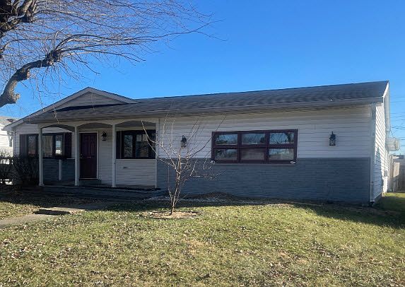 1st image of 1713 Hawthorne Dr