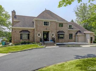 2 The Smt, Holmdel, NJ 07733