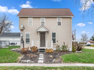 201 1st St SE, Epworth, IA 52045