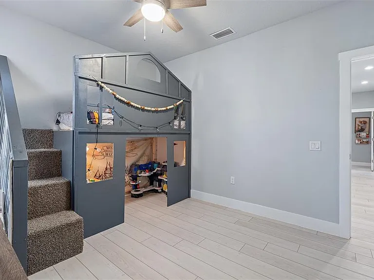 13 Lemay Pl — Photo 39