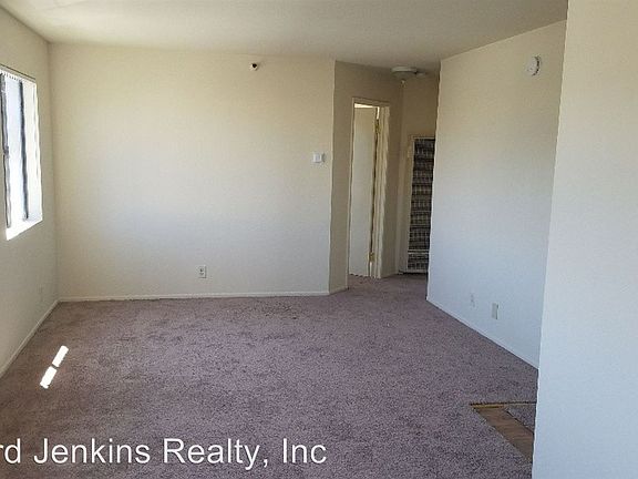 2nd image of 13119 Doty Ave APT 1