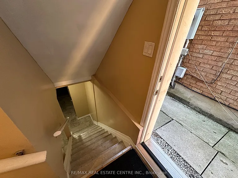 43 Windmill Blvd — Photo 7