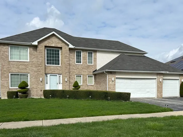 640 Larkspur Ln, Matteson, IL 60443