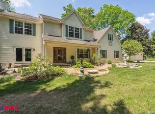 6345 Mack Rd, Howell, MI 48855