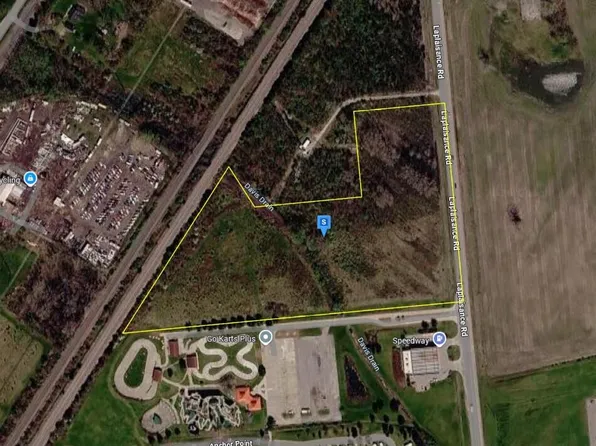 15101 Laplaisance Rd, Monroe, MI 48161