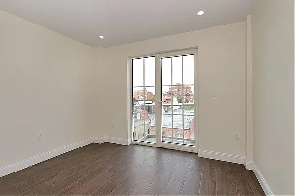 Rented by NY Space Finders Inc. | media 2