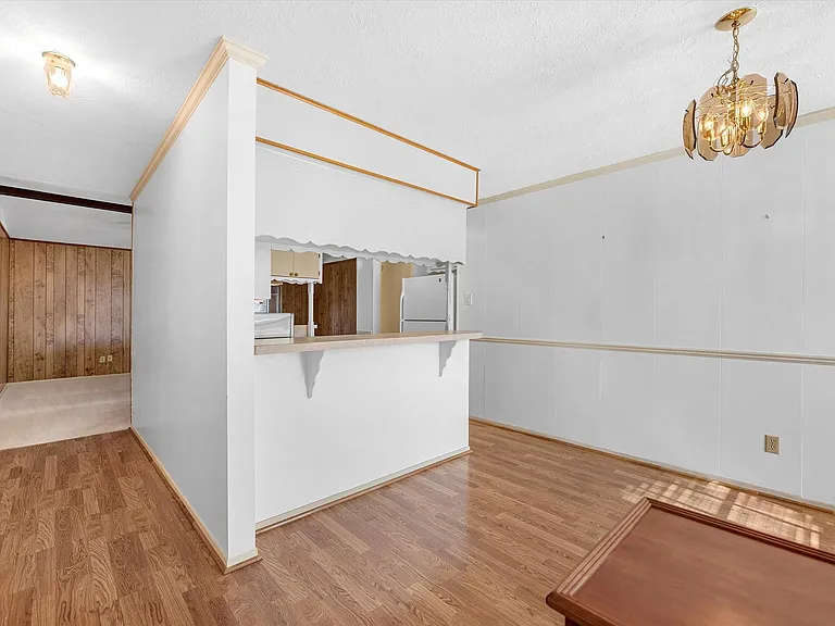 3311 Westbrook Cir — Photo 3