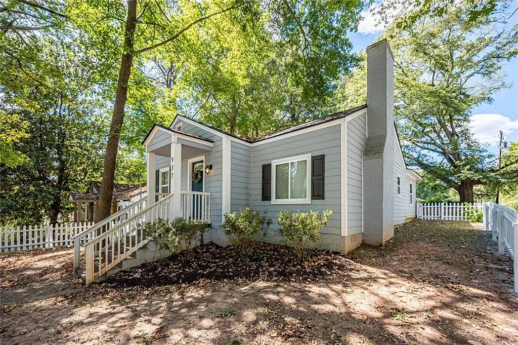 3 bed, 3.0 bath, 1260 sqft, $2,600 — Photo 4