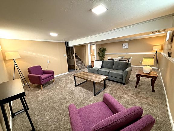5th image of 7009 W Carmen AVENUE