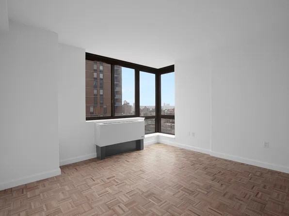 360 West 43rd Street image 7 of 26