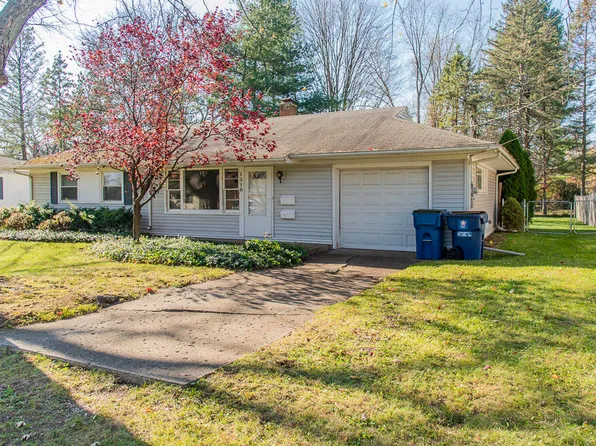 1319 Cherokee St, Kalamazoo, MI 49006