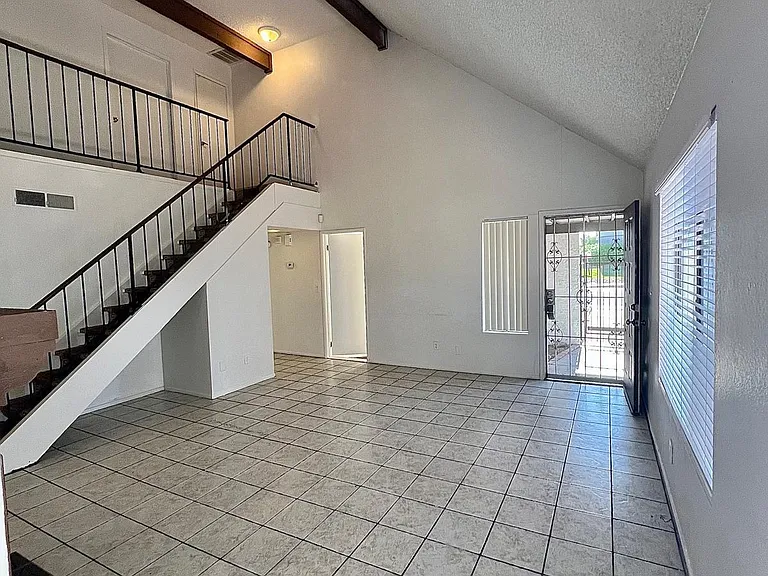 20828 N 21st Ave — Photo 5