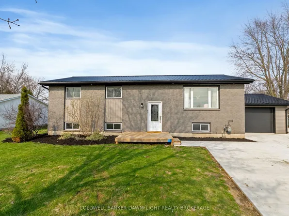 17 Hawthorn Cres, North Middlesex, ON N0M 1A0