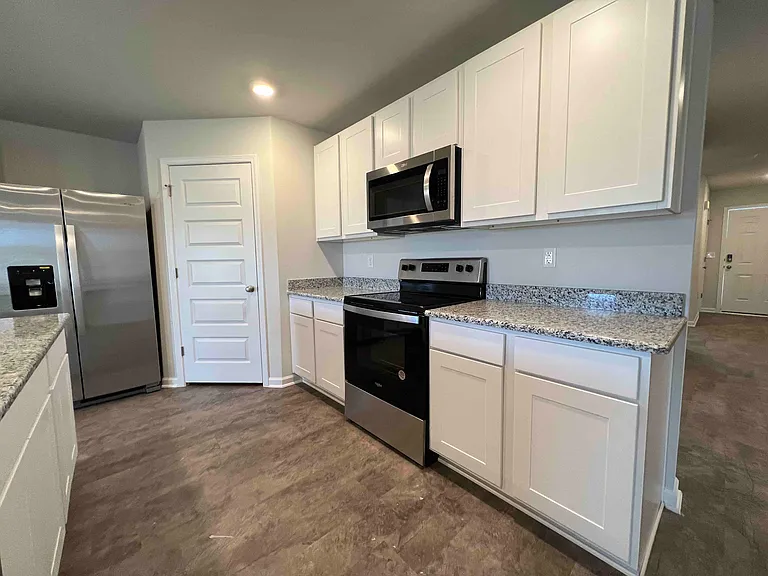 10227 Ruffian Rte — Photo 12
