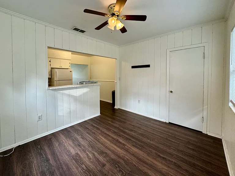630 W Park St #630 — Photo 7