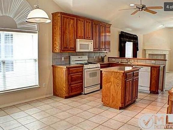 2nd image of 9140 Riverfalls Dr