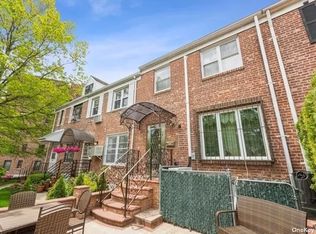139-19 Pershing Cres, Jamaica, NY 11435
