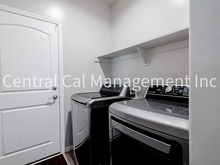 6518 Bangor Pl — Photo 11