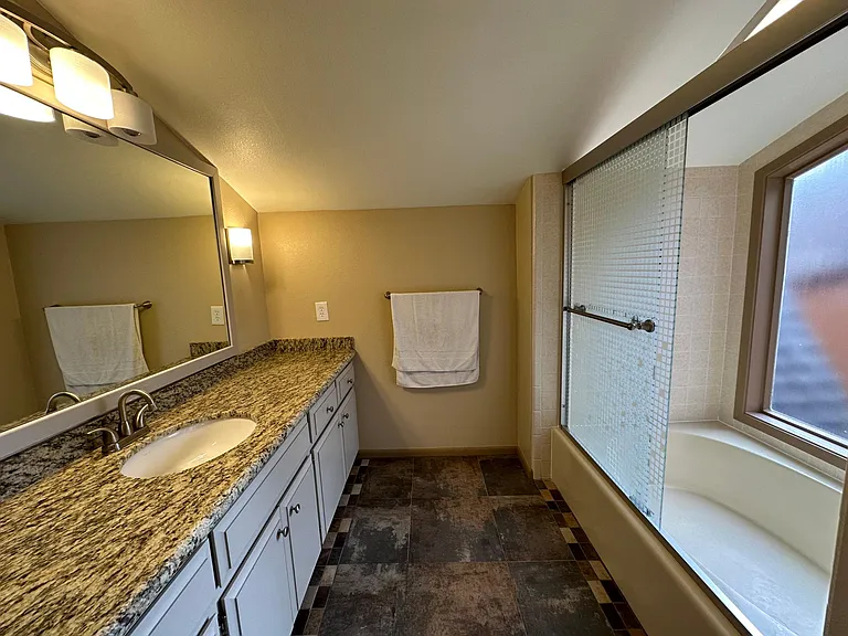2031 Sunburst Way — Photo 15