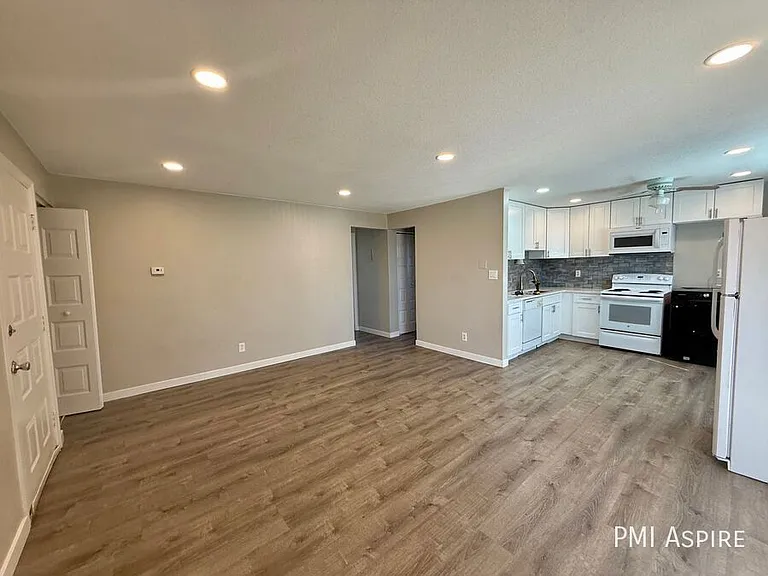 7171 W 10th Ave #202 — Photo 1