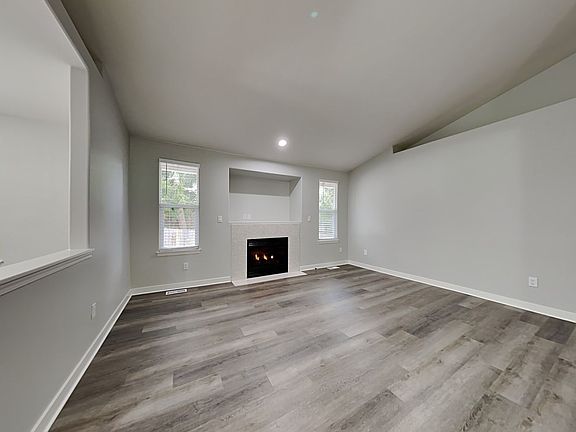 3rd image of 7009 196th Street Ct E