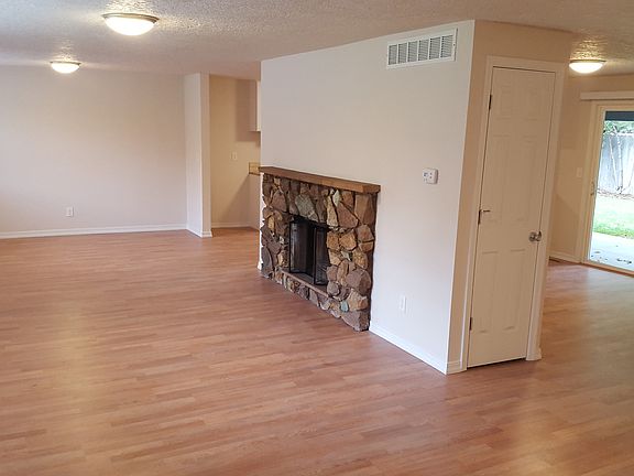5th image of 7200 W Settlers Dr