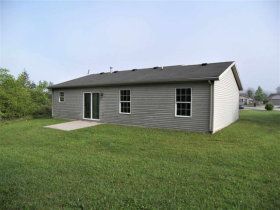 4th image of 1316 E Bridget Ln