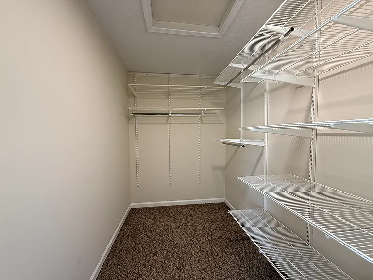 235 Eisenhower Ct — Photo 9